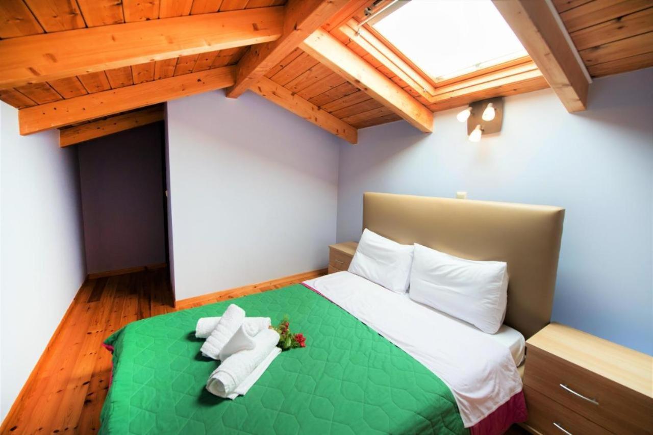 Argo Apartments วาซีลีกี ภายนอก รูปภาพ