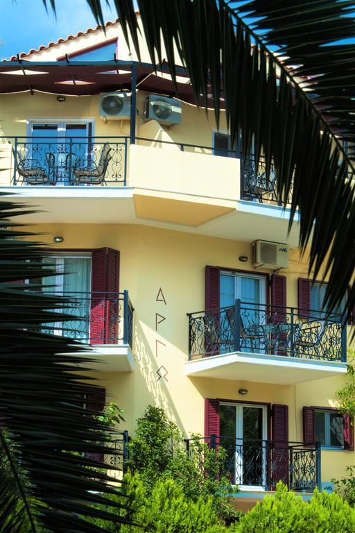 Argo Apartments วาซีลีกี ภายนอก รูปภาพ